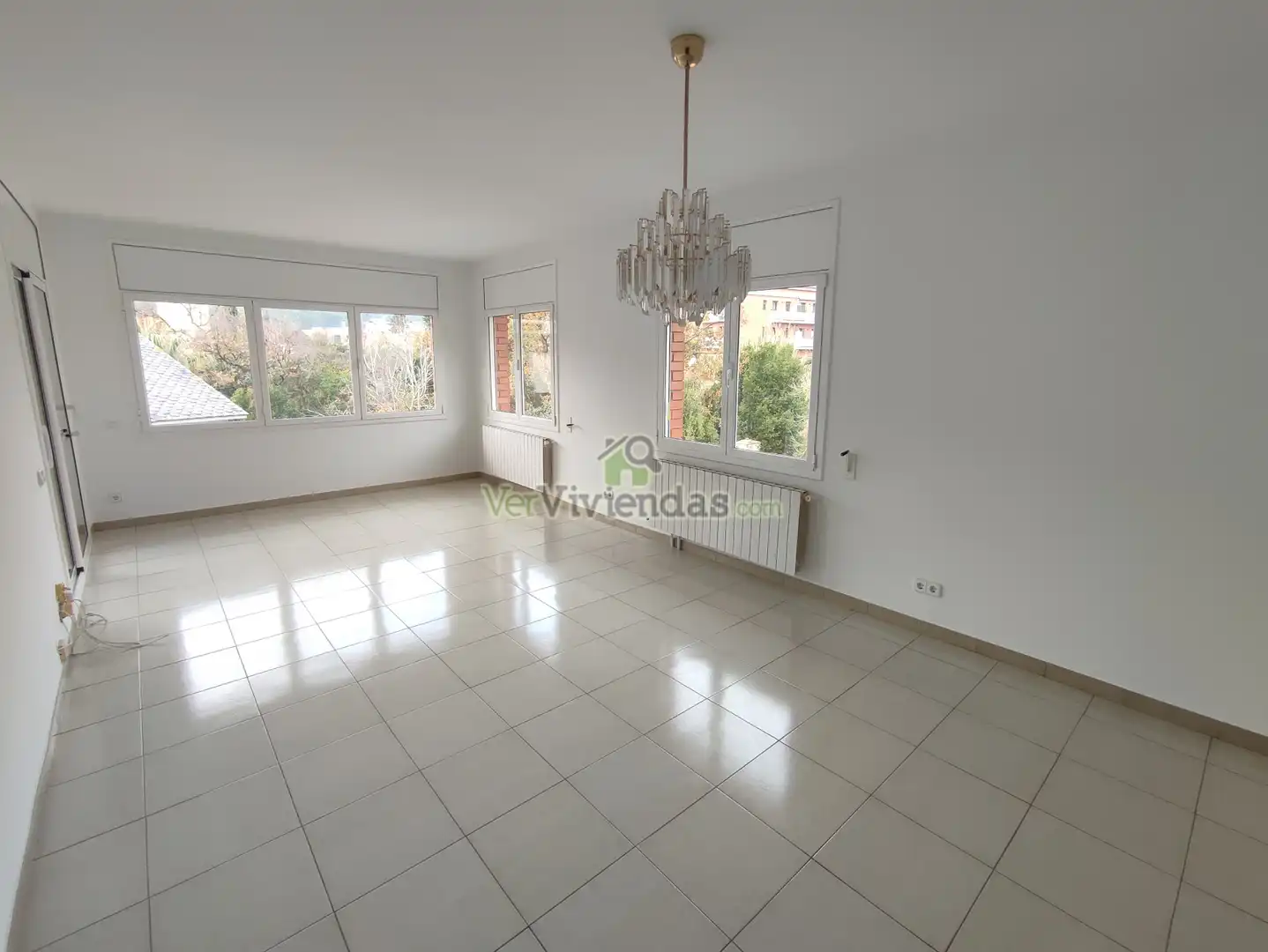 Sala d'estar de Casa o xalet en venda en La Palma de Cervelló amb Calefacció, Jardí privat i Terrassa