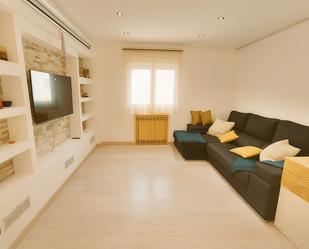 Living room of Flat to rent in Santander  with Heating, Furnished and Oven