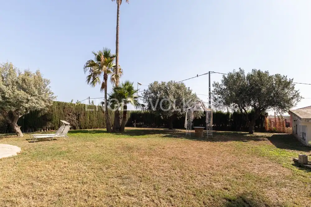 Casa o chalet de alquiler en Manises con Aire acondicionado, Calefacción y Jardín privado