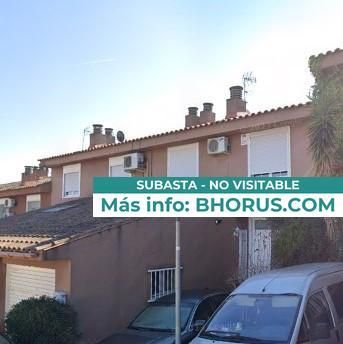 Exterior view of House or chalet for sale in Sant Quirze del Vallès  with Private garden