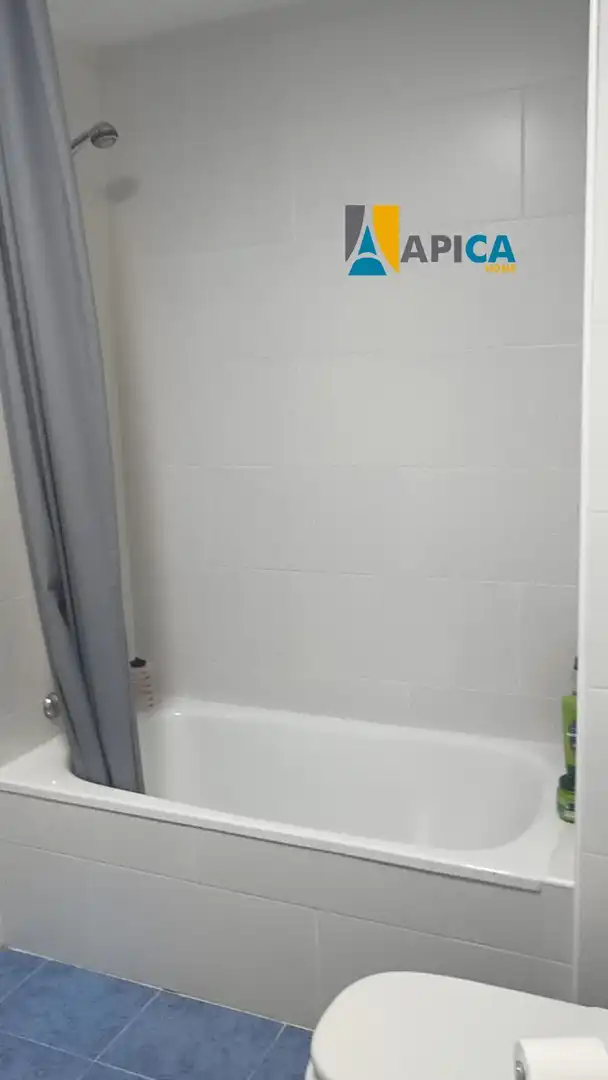 Baño de Piso en venta en Manilva con Piscina, Amueblado y Piscina comunitaria