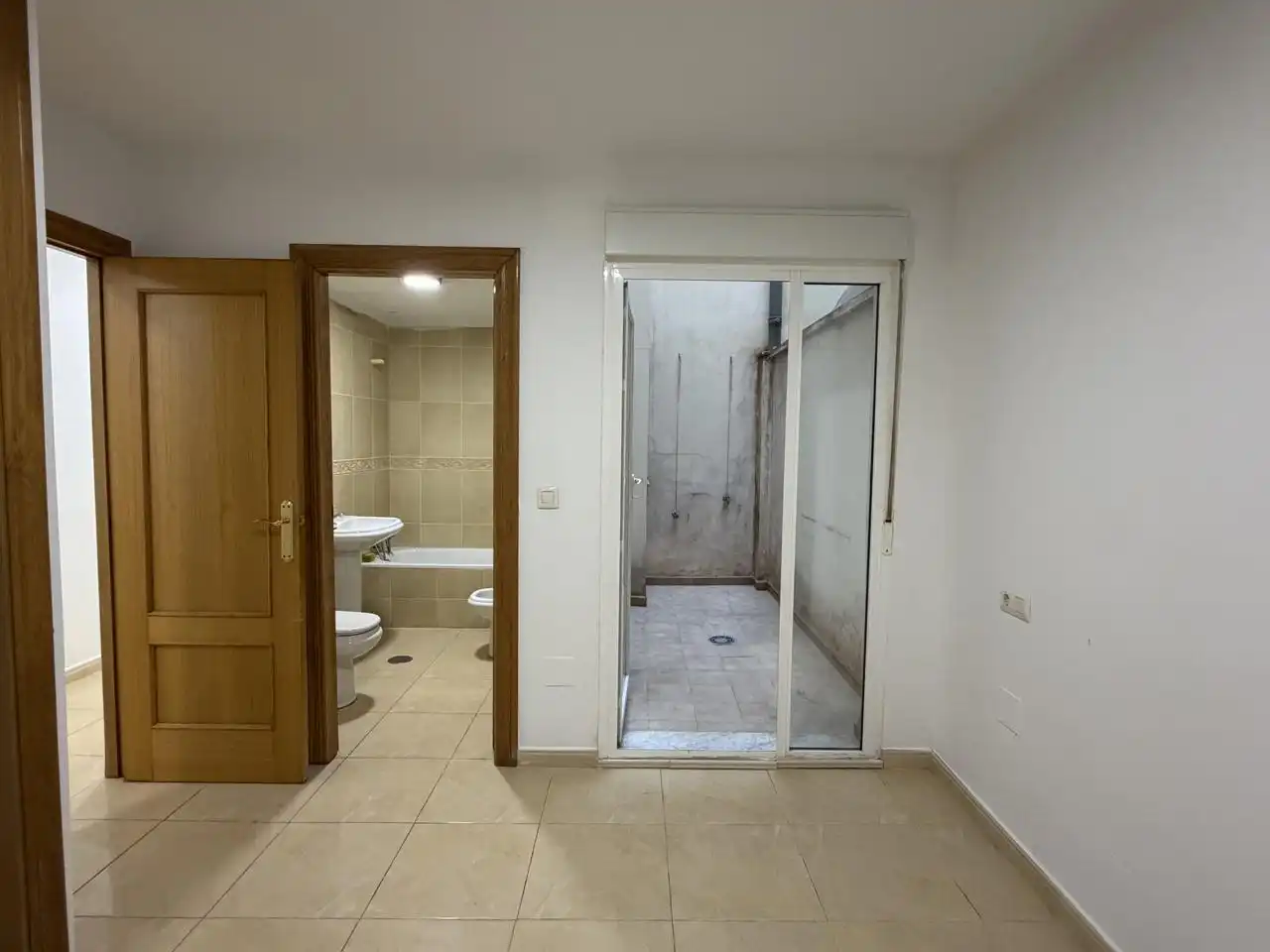 Erdgeschosswohnung mit Aufzug zum Verkauf in Calle Colombia, imagen 4