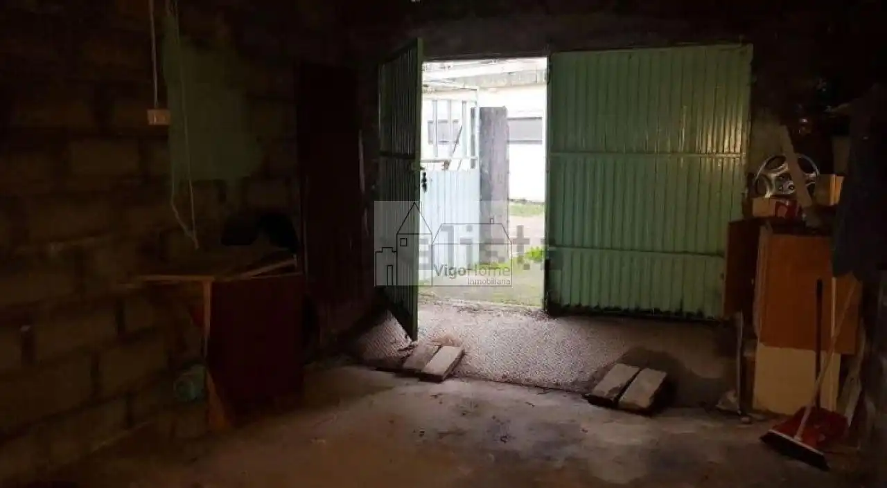 Casa o xalet en venda en Cangas  amb Calefacció, Jardí privat i Terrassa