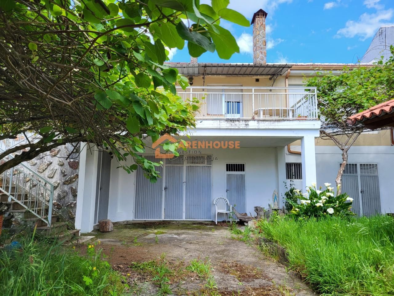 Vista exterior de Casa o xalet en venda en Maside amb Calefacció, Jardí privat i Terrassa