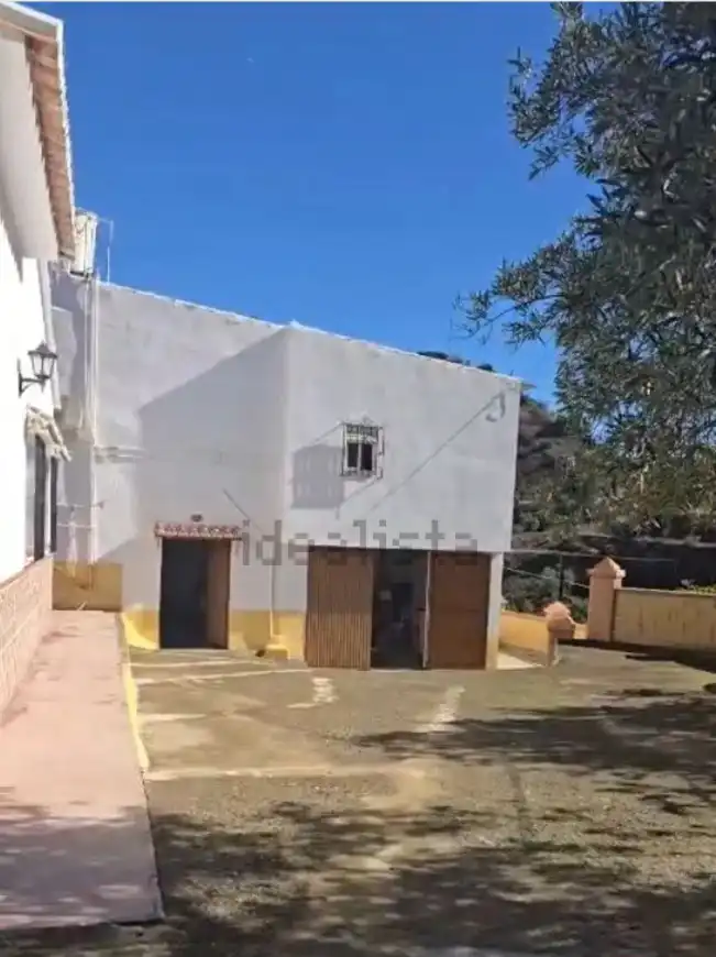 Exterior view of Houses for sale in Álora  with Air Conditioner, Private garden and Terrace