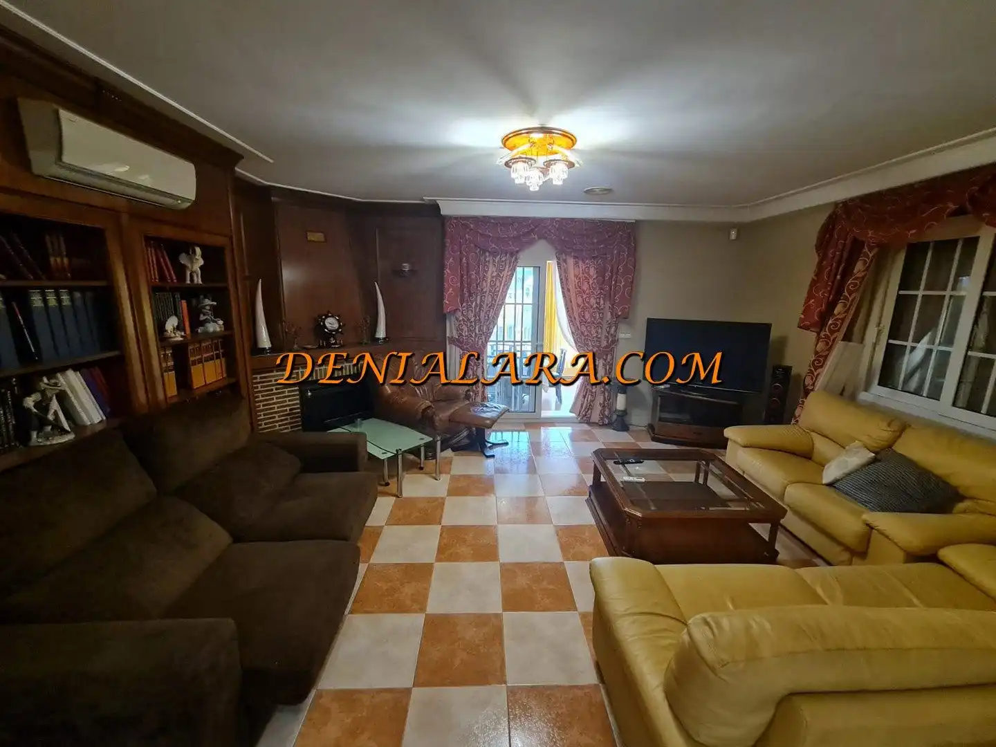 Casa o chalet de alquiler en Dénia con Aire acondicionado, Calefacción y Jardín privado