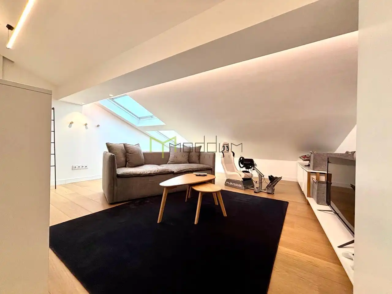 Wohnzimmer von Maisonette zum Verkauf in Santiago de Compostela  mit Heizung, Abstellraum und Möbliert