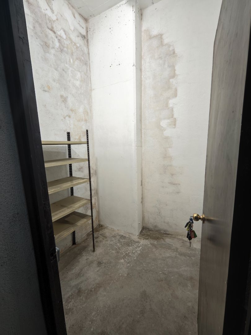 Box room for sale in Igualada