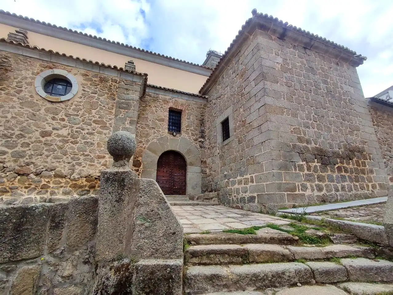 Exterior view of Houses for sale in El Real de San Vicente