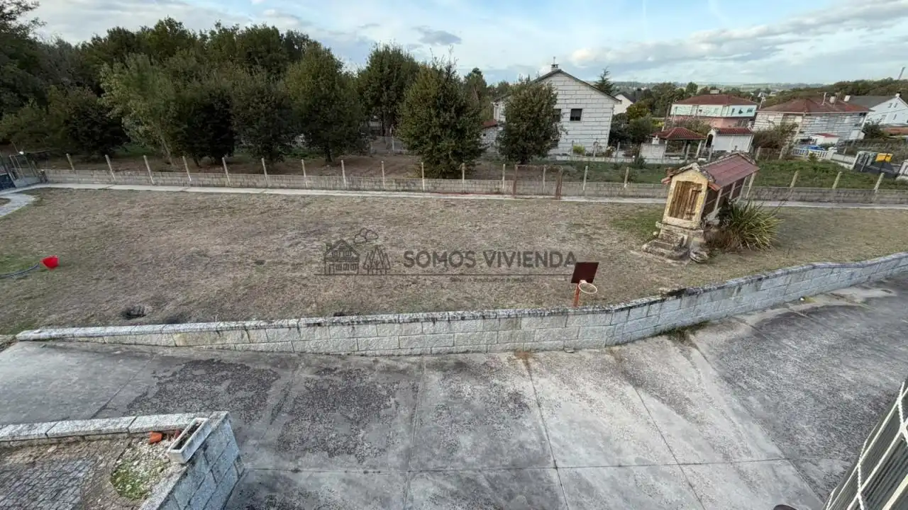 Houses for sale in San Cibrao das Viñas  with Heating, Private garden and Storage room