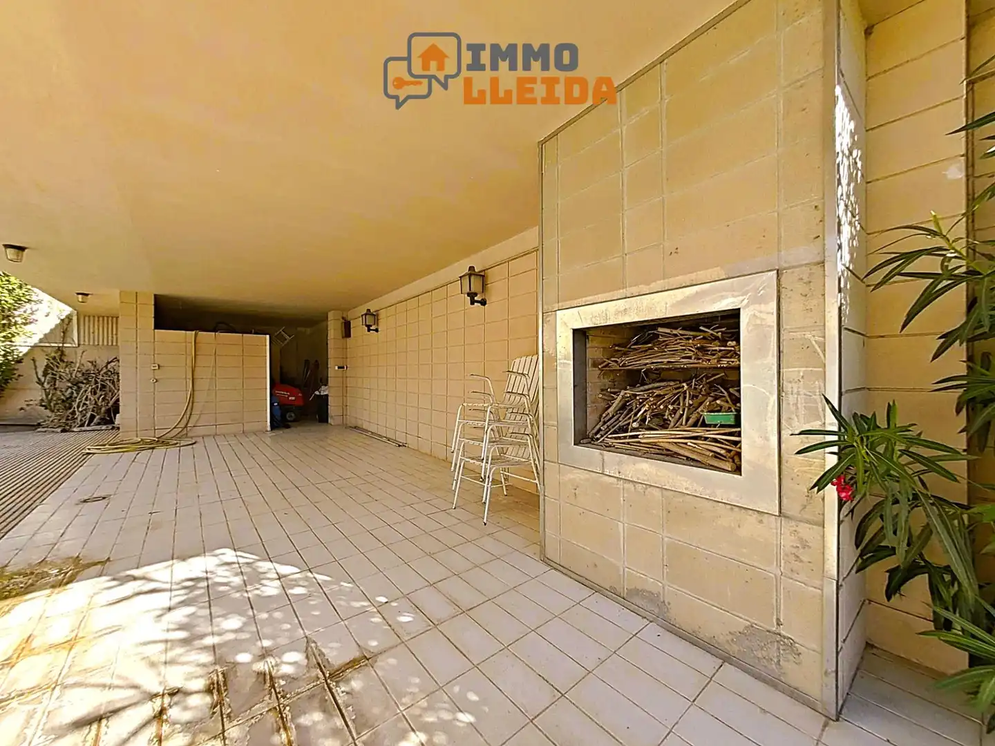 Chalet con piscina en venta en Calle RIU 23, imagen 4