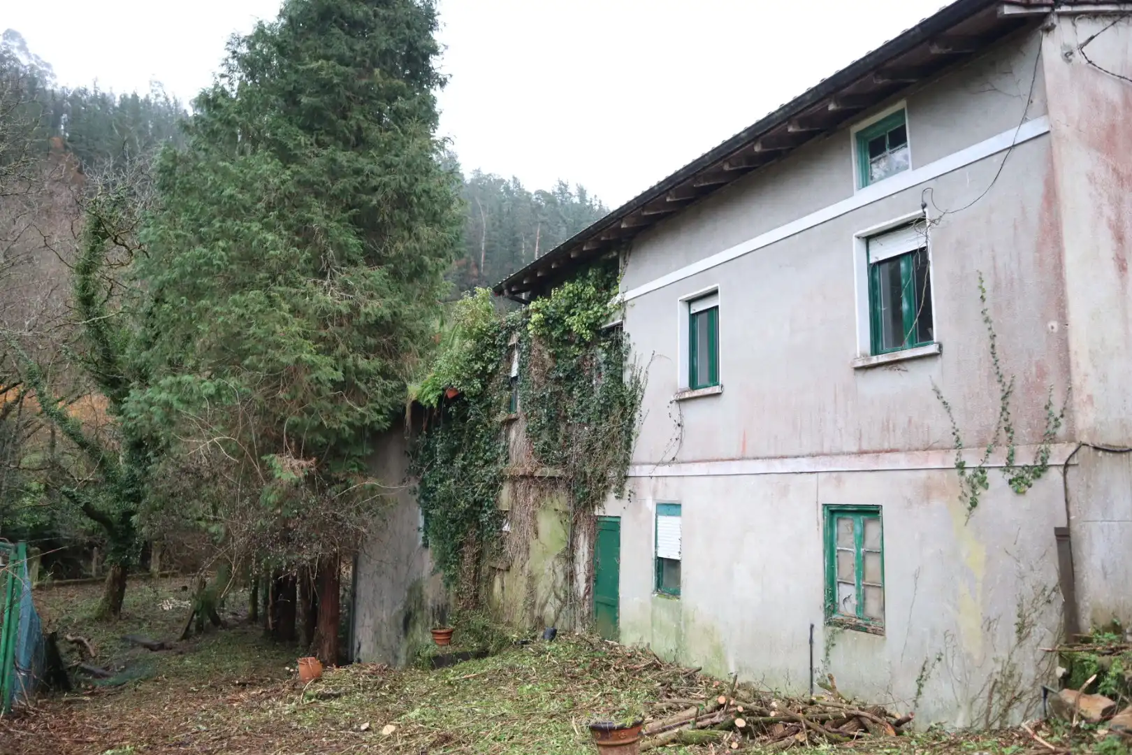 Country house zum Verkauf in Morga