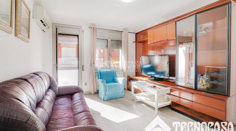 Foto 2 de Piso en venta en Llatí, Santa Coloma de Gramenet