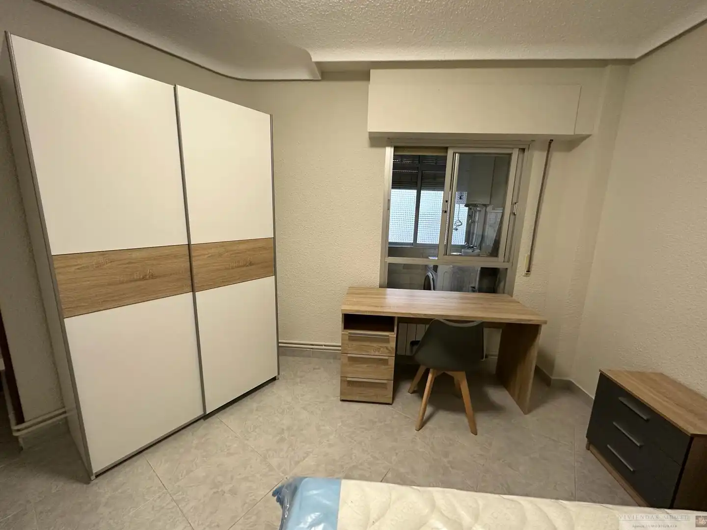 Habitación de Piso en venta en Albacete con Balcón