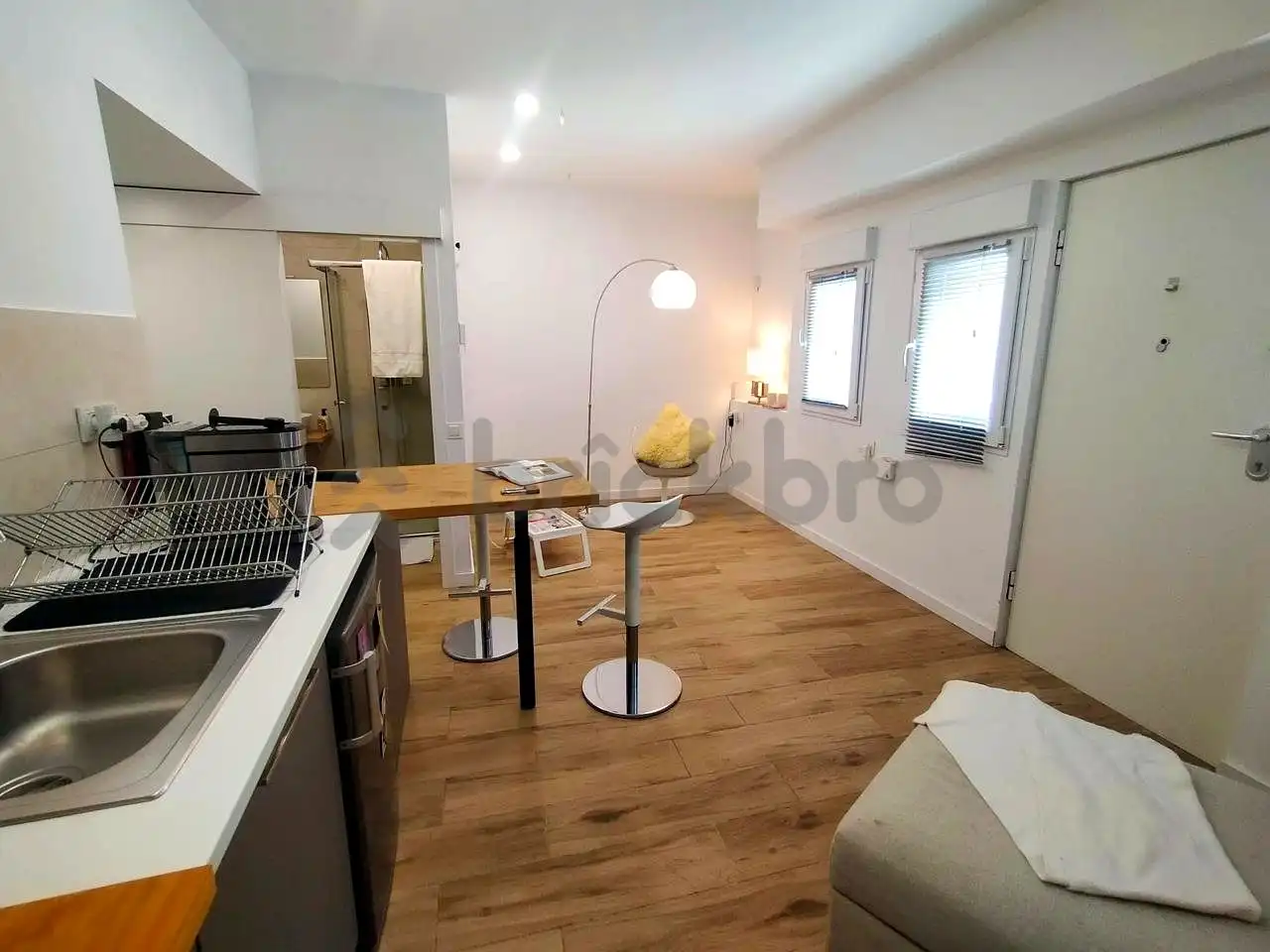 Sala d'estar de Estudi en venda en Barcelona