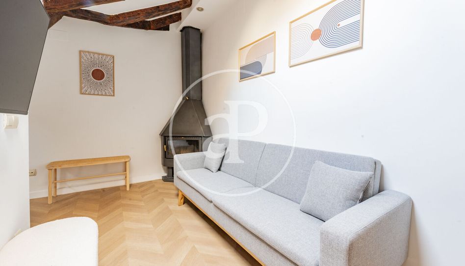 Ático de alquiler en C. del Nuncio, Palacio - Imagen 2
