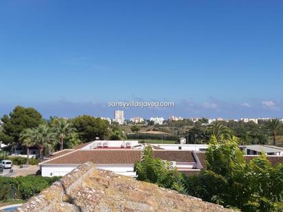 Vista exterior de Casa o xalet en venda en Jávea / Xàbia amb Terrassa i Piscina