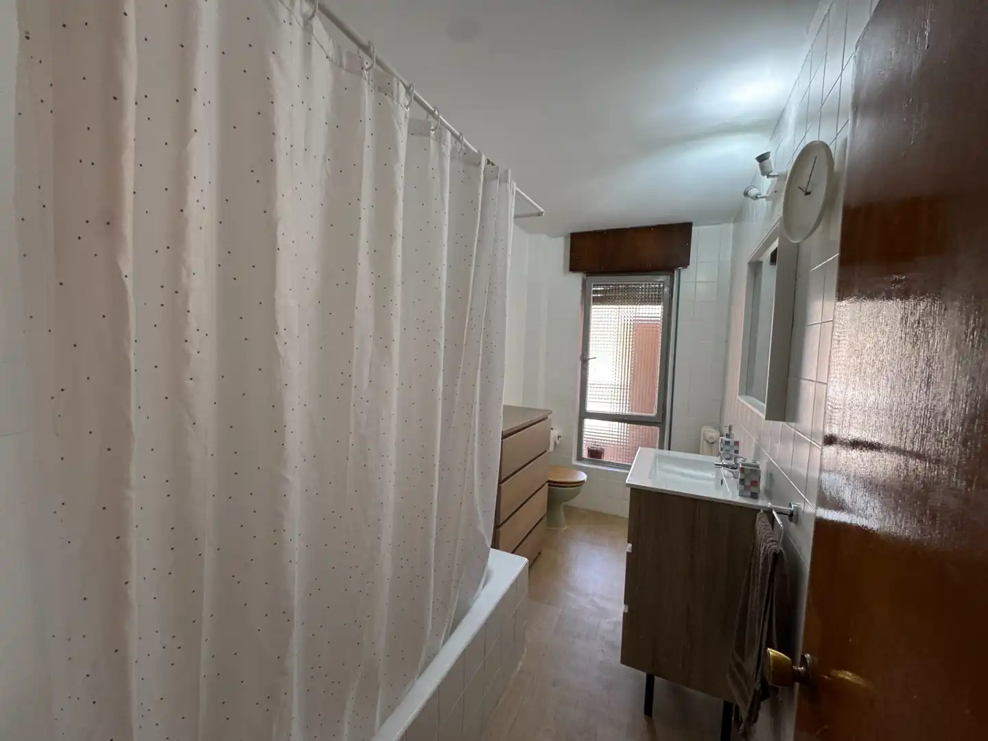 Bathroom of Flat for sale in Lena  with Heating, Terrace and Oven