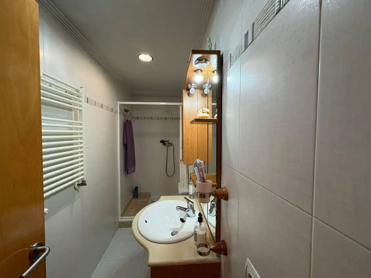 Badezimmer von Maisonette zum Verkauf in Castalla mit Klimaanlage, Heizung und Terrasse