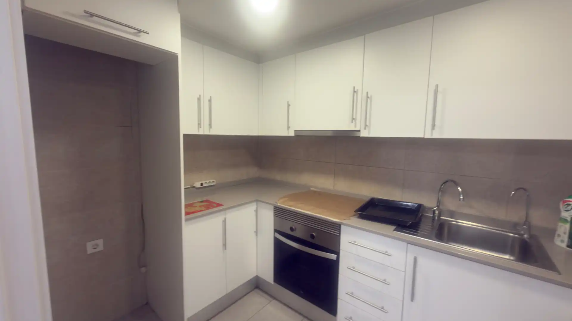 Cuina de Pis en venda en Vilanova i la Geltrú amb Aire condicionat, Calefacció i Forn