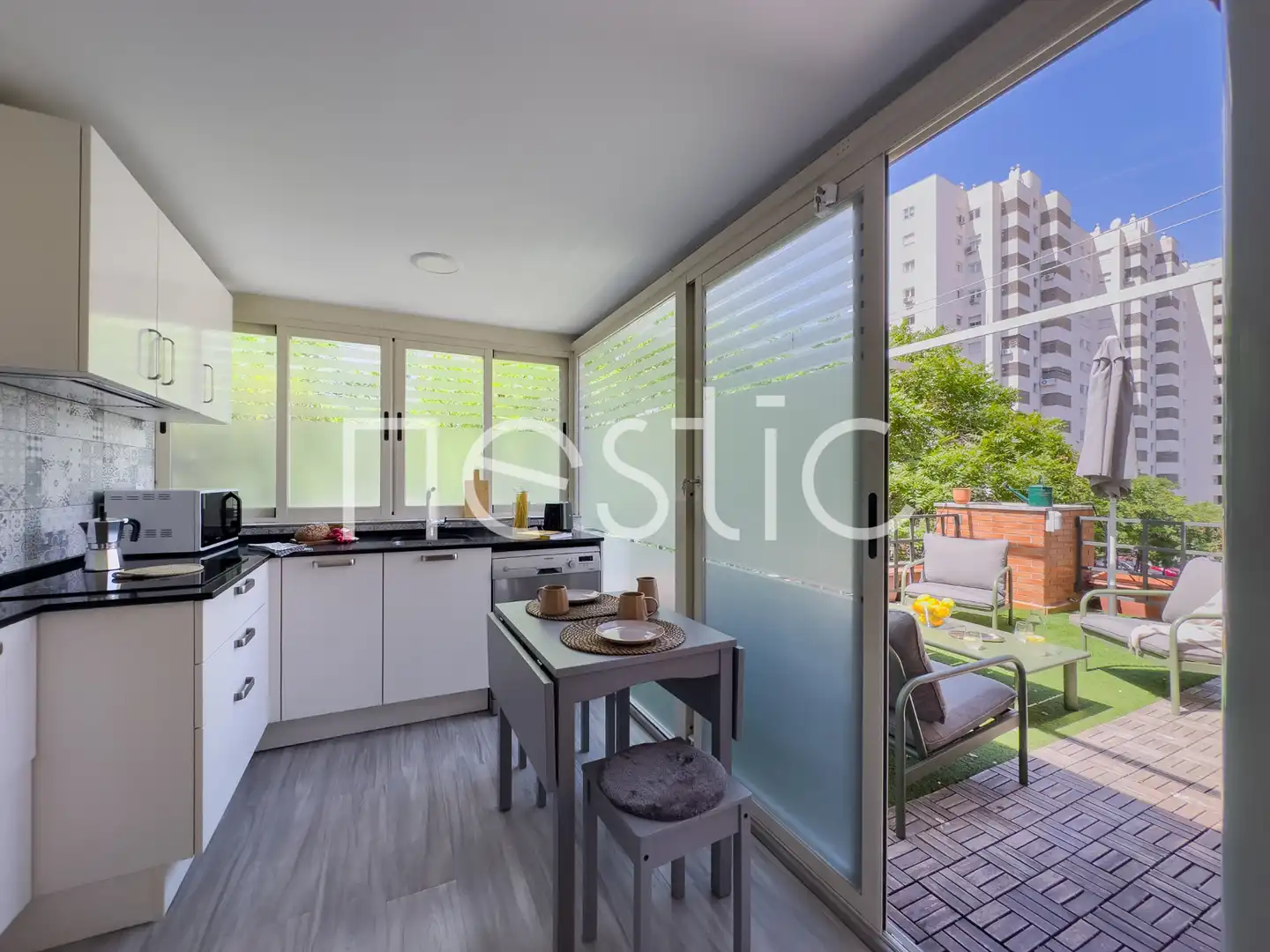 Cocina de Apartamento de alquiler en Madrid con Aire acondicionado, Calefacción y Terraza