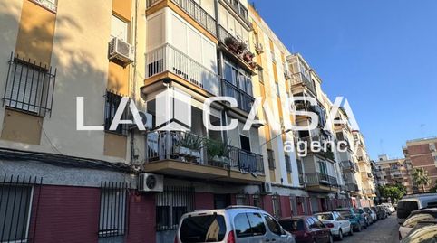 Foto 3 de Planta baja en venta en El Torrejón - El Cerezo, Sevilla Capital