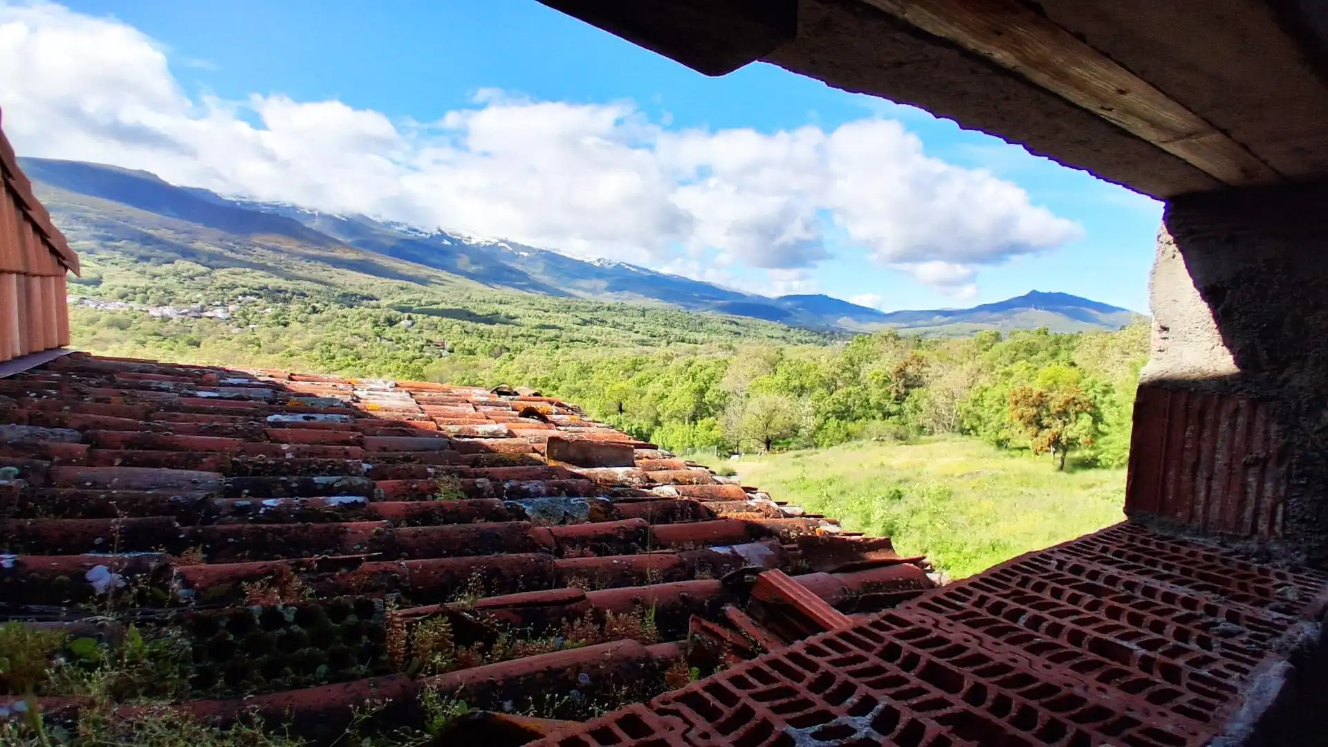Vista exterior de Casa o chalet en venta en Vallejera de Riofrío