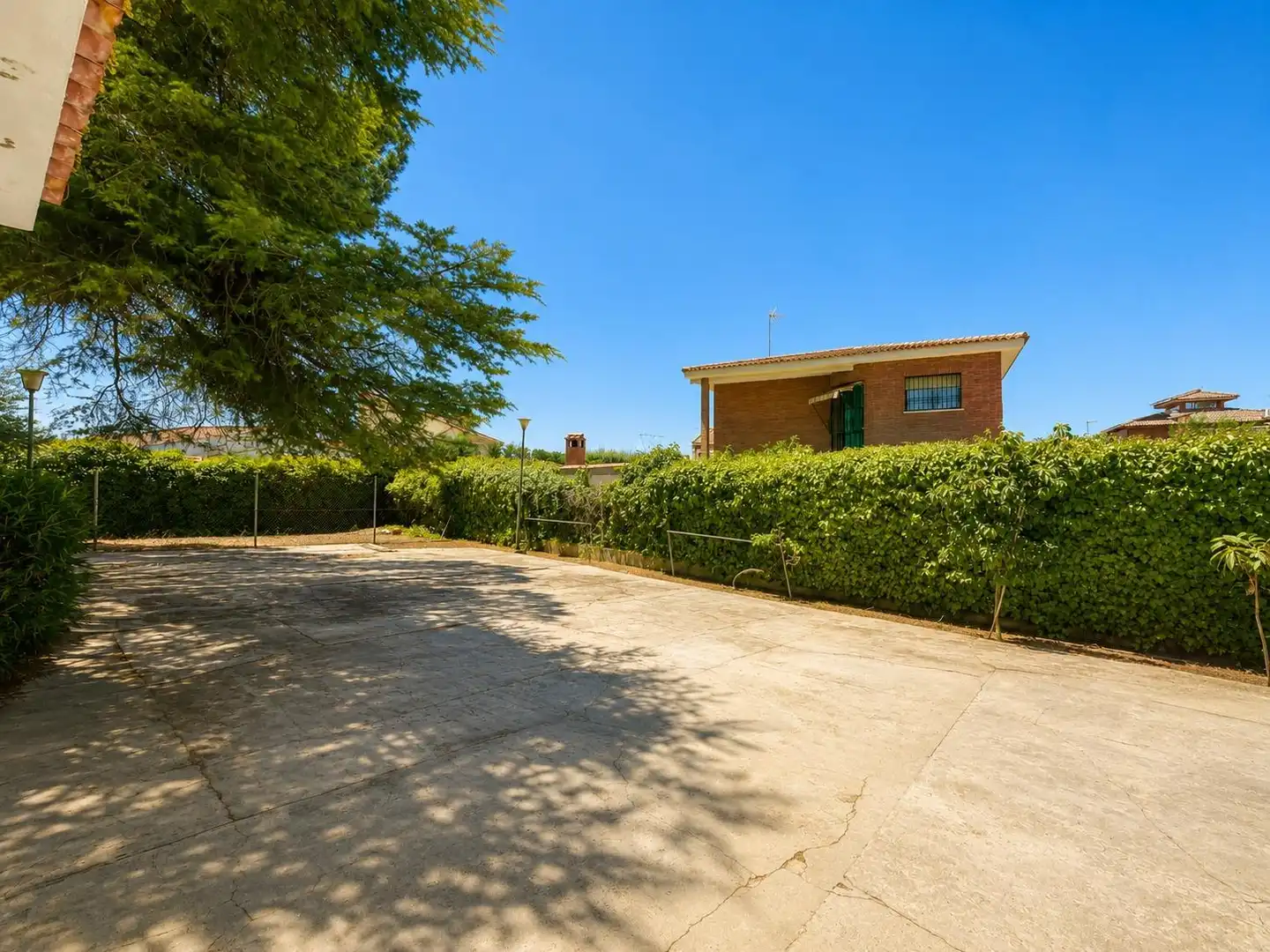Vista exterior de Casa o xalet en venda en Arganda del Rey amb Jardí privat