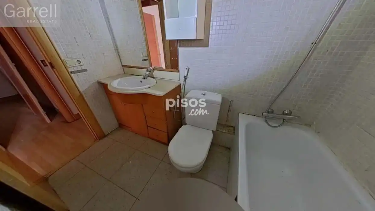 Flat for sale in Carrer PINTOR TOGORES 
 
Cerdanyola del Vallès, imagen 20