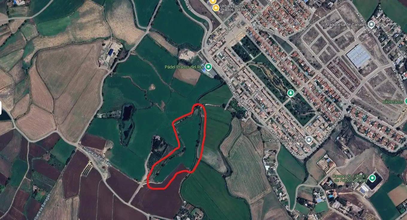 Land for sale in Pinseque
