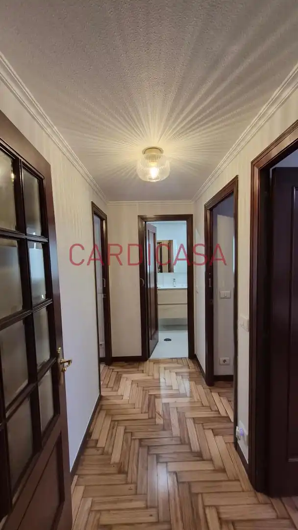 Flat for rent in Vigo   with Heating, Parquet flooring and Terrace