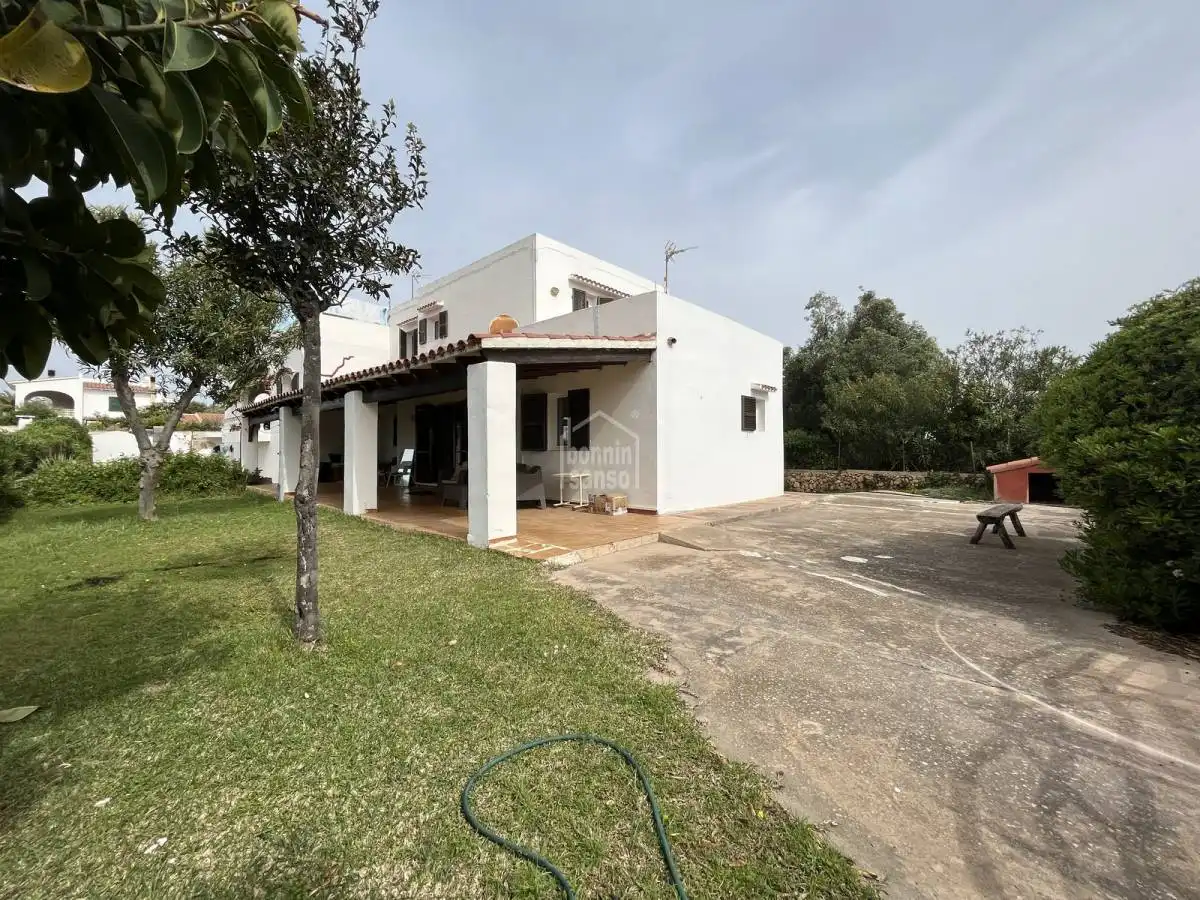 Xalet amb jardí en venda a Cala en Blanes