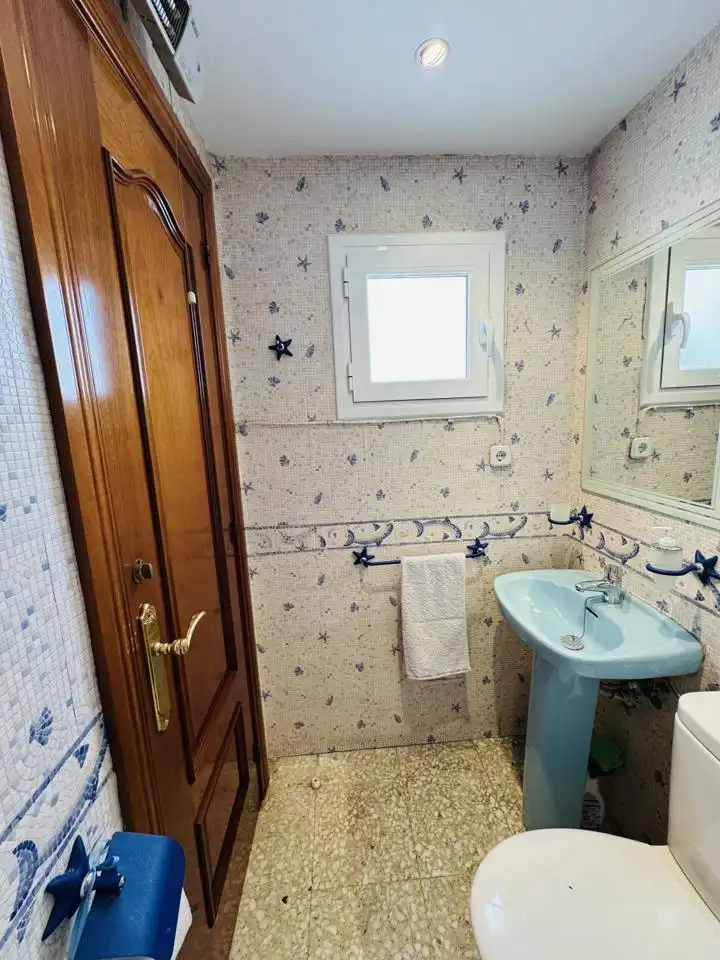 Flat for sale in De Cesáreo Alierta, La Granja
