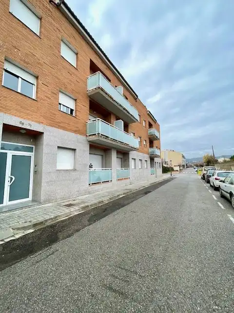 Vista exterior de Dúplex en venta en Sant Martí Sarroca con Calefacción, Terraza y Balcón