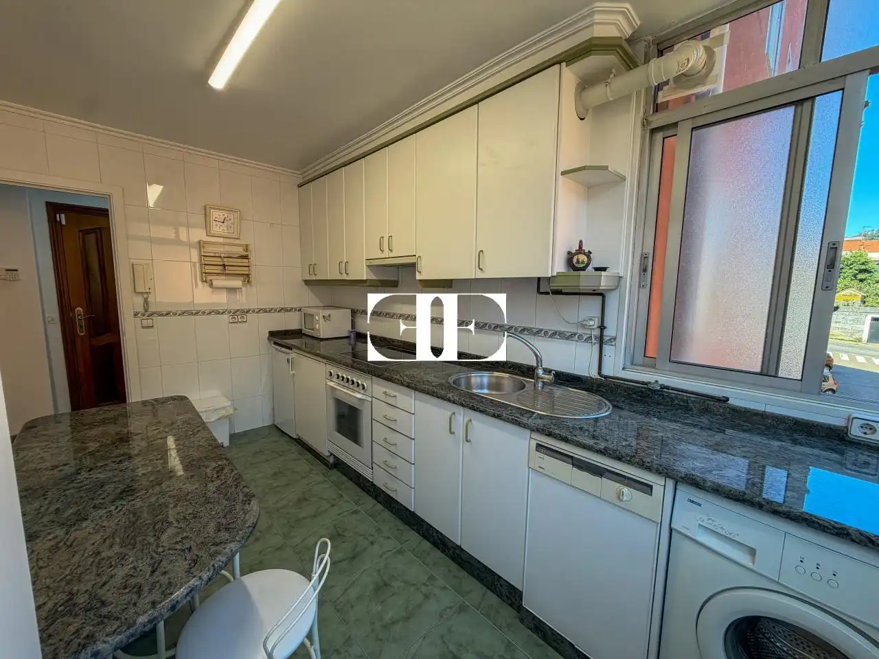 Piso con ascensor en venta en Avenida de Galicia, imagen 16