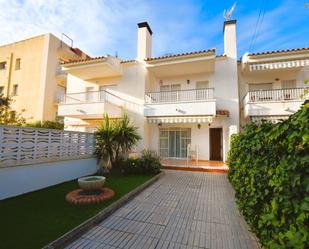 Exterior view of Single-family semi-detached for sale in Cubelles  with Air Conditioner, Heating and Private garden