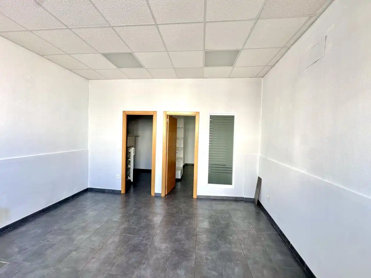 Local en venta en Sierra de Yeguas