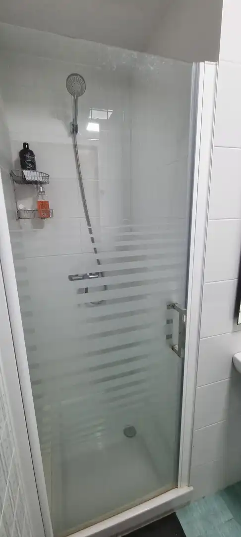 Bany de Pis de lloguer en Moncada amb Aire condicionat, Terrassa i Moblat