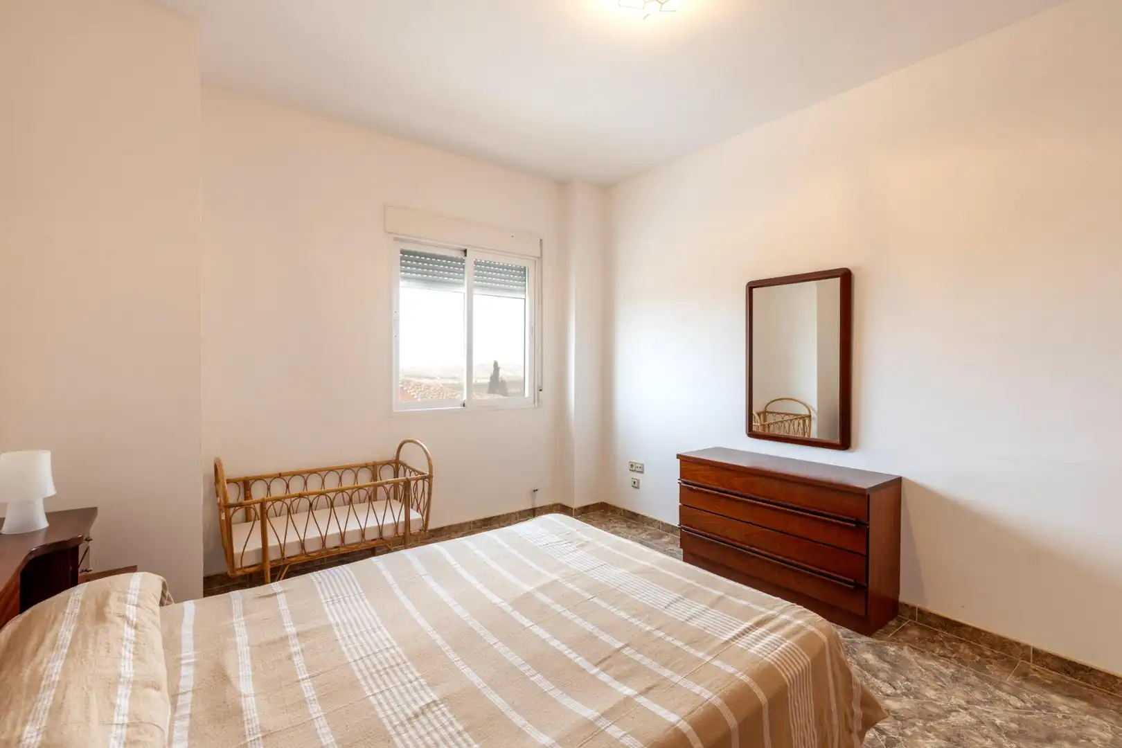 Habitación de Casa o chalet en venta en Escúzar con Terraza y Piscina