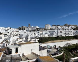 Vista exterior de Edifici en venda en Vejer de la Frontera