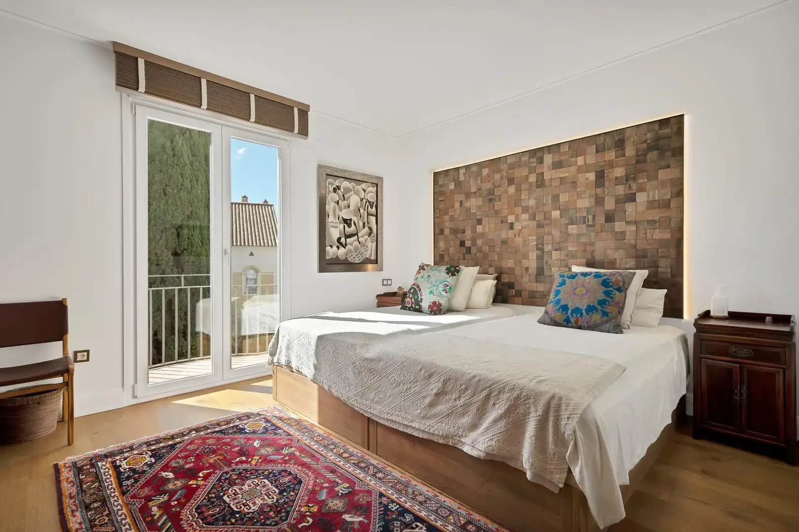 Habitación de Casa adosada en venta en Marbella con Jardín privado, Alarma y Piscina comunitaria