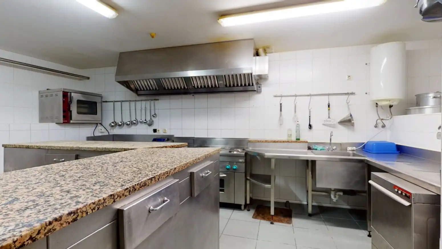 Cocina de Local en venta en San Martín de Unx