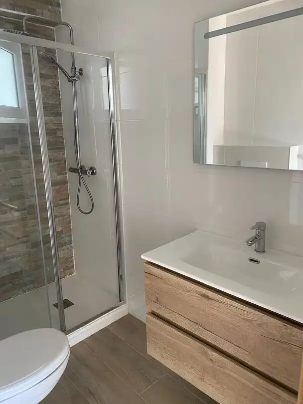 Bathroom of Flat for rent in Alicante / Alacant  with Air Conditioner, Heating and Terrace