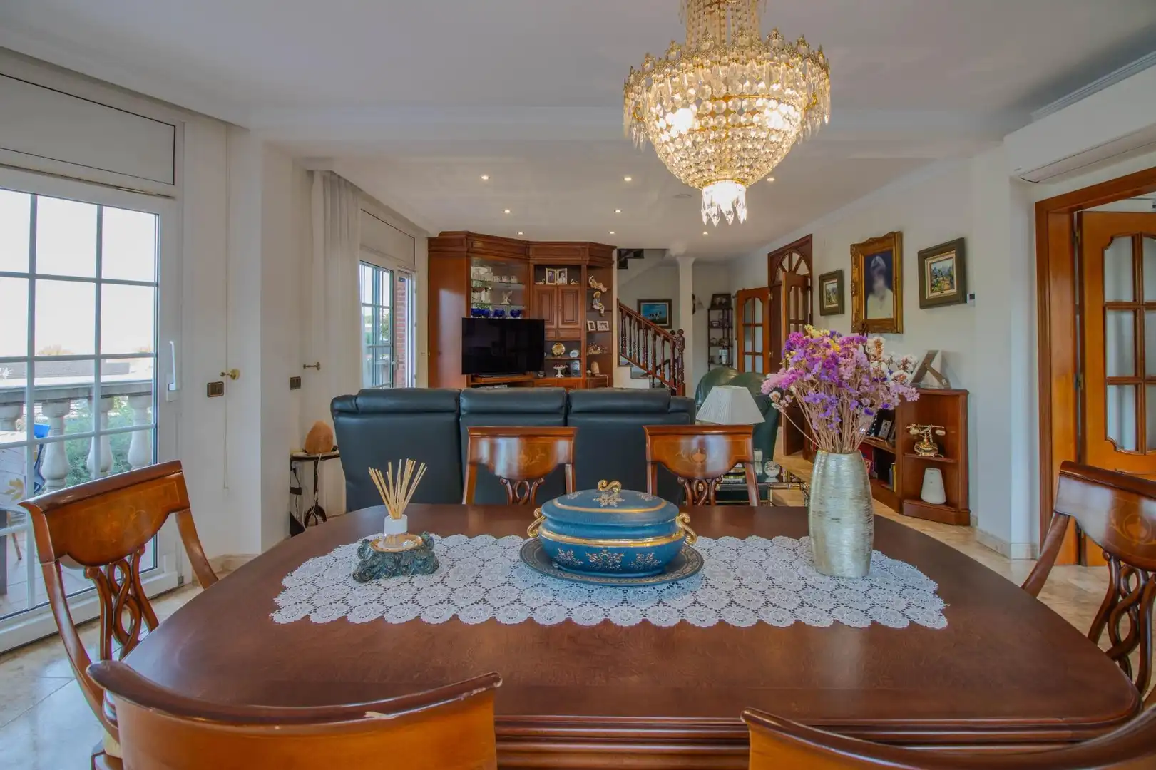 Comedor de Casa o chalet en venta en Esparreguera con Aire acondicionado, Calefacción y Jardín privado