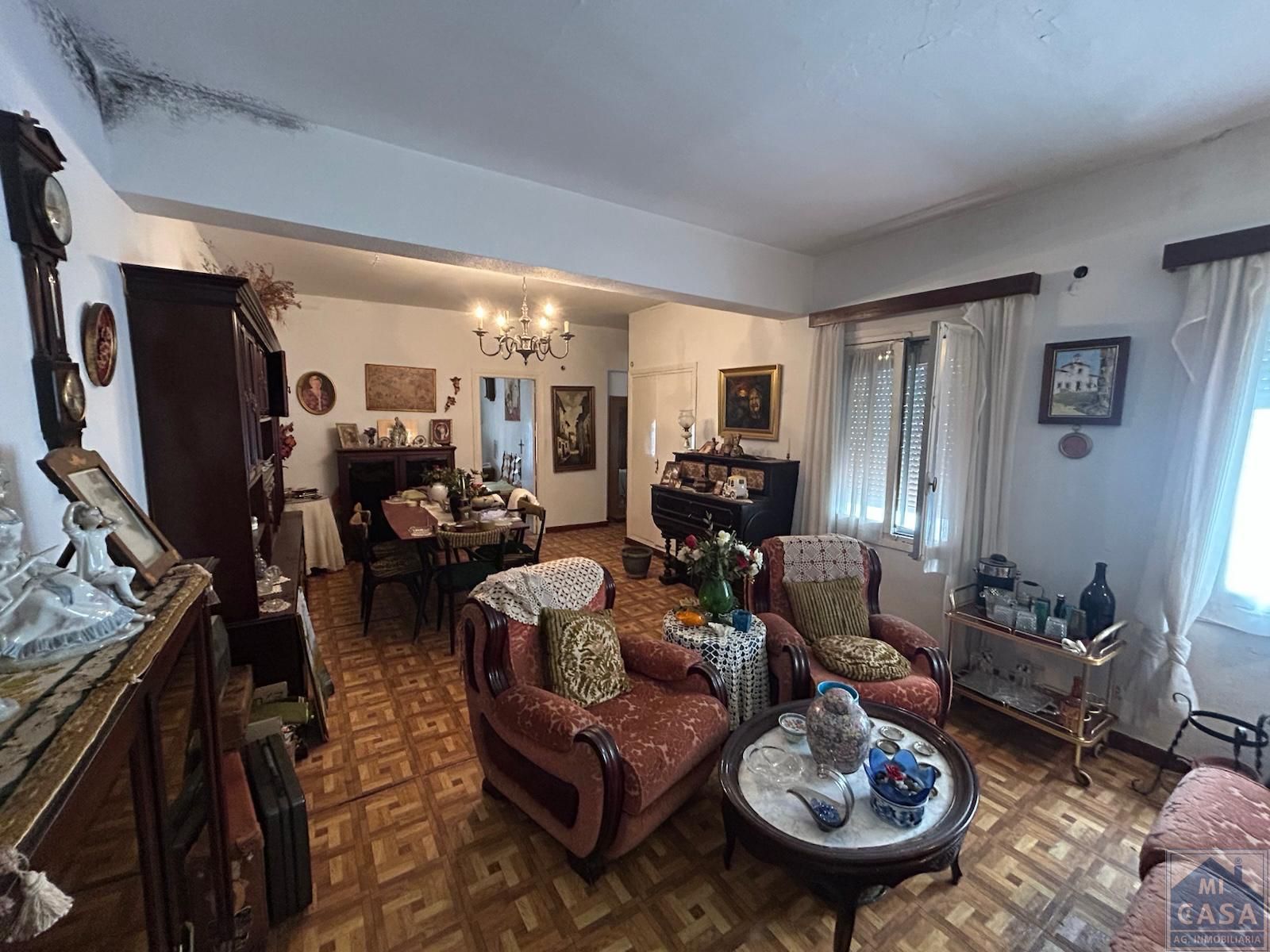 Sala d'estar de Pis en venda en Mérida amb Aire condicionat, Terrassa i Traster