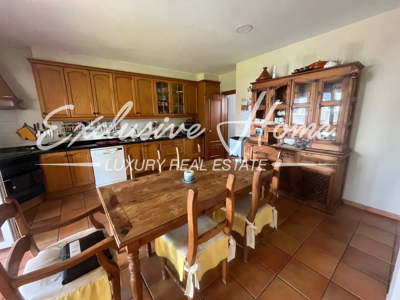 Chalet con jardín en venta en Carrer Illa Carallot 10, imagen 5