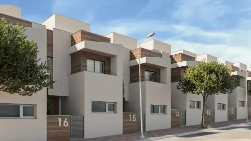 Adosado de obra nueva con piscina en venta en Los Molinos - Villa Blanca, imagen 2
