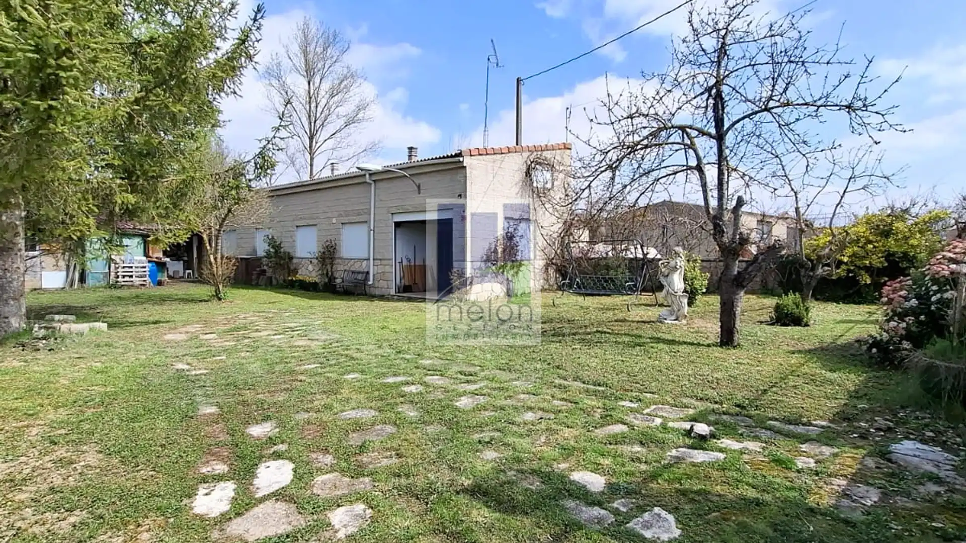 Houses for sale in Ibeas de Juarros  with Storage room