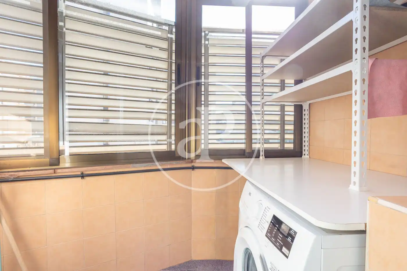 Schlafzimmer von Wohnung zur Miete in Valencia mit Klimaanlage, Heizung und Privatgarten