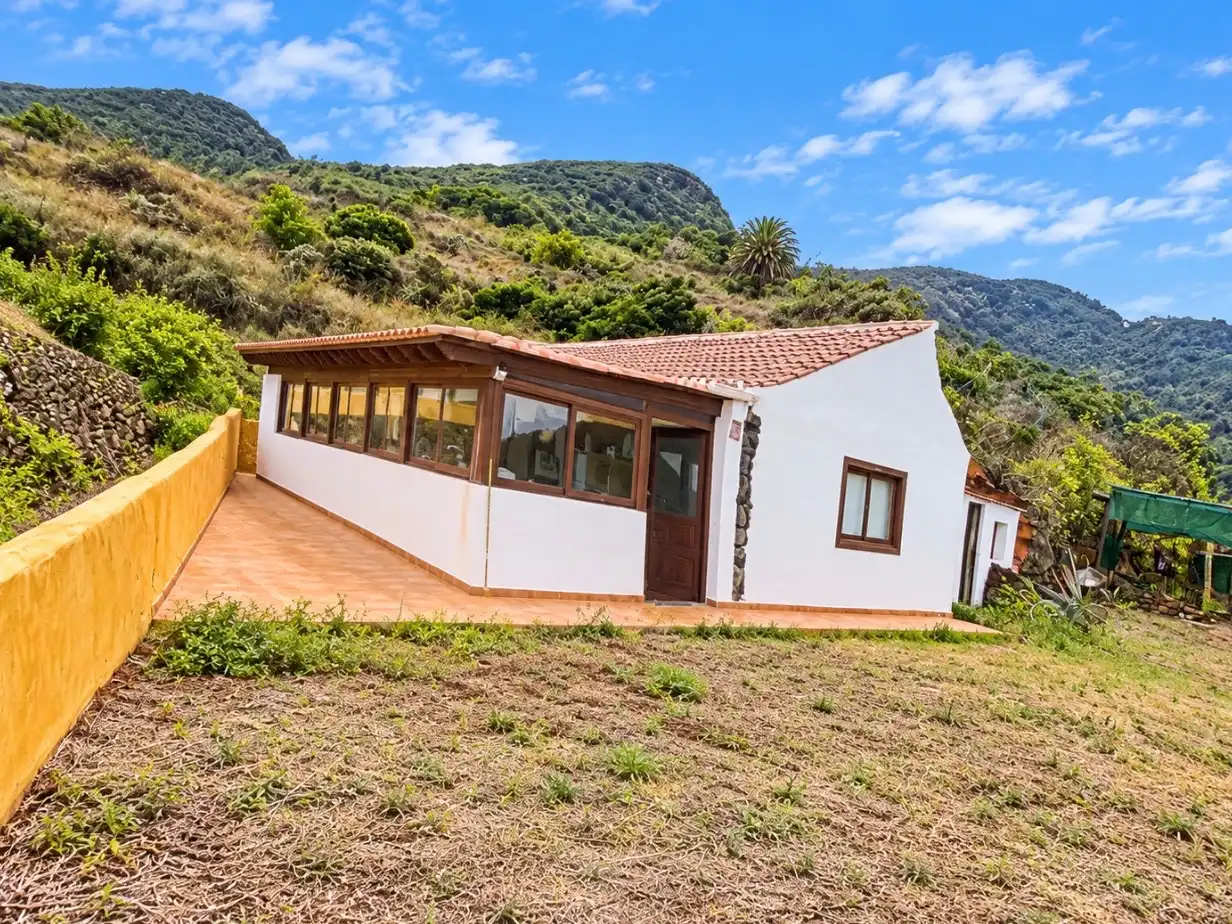 Vista exterior de Finca rústica en venda en Los Llanos de Aridane, Santa Cruz de Tenerife
